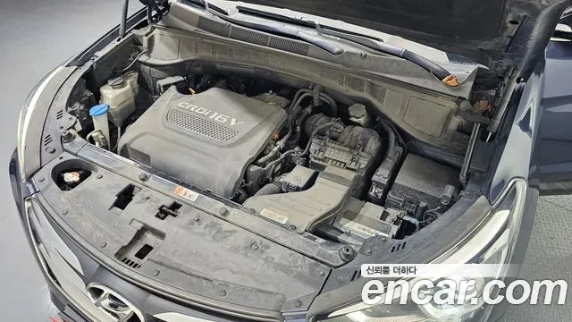 Hyundai Santa fe Diesel 2.0 2WD, снимка 15 - Автомобили и джипове - 54089171