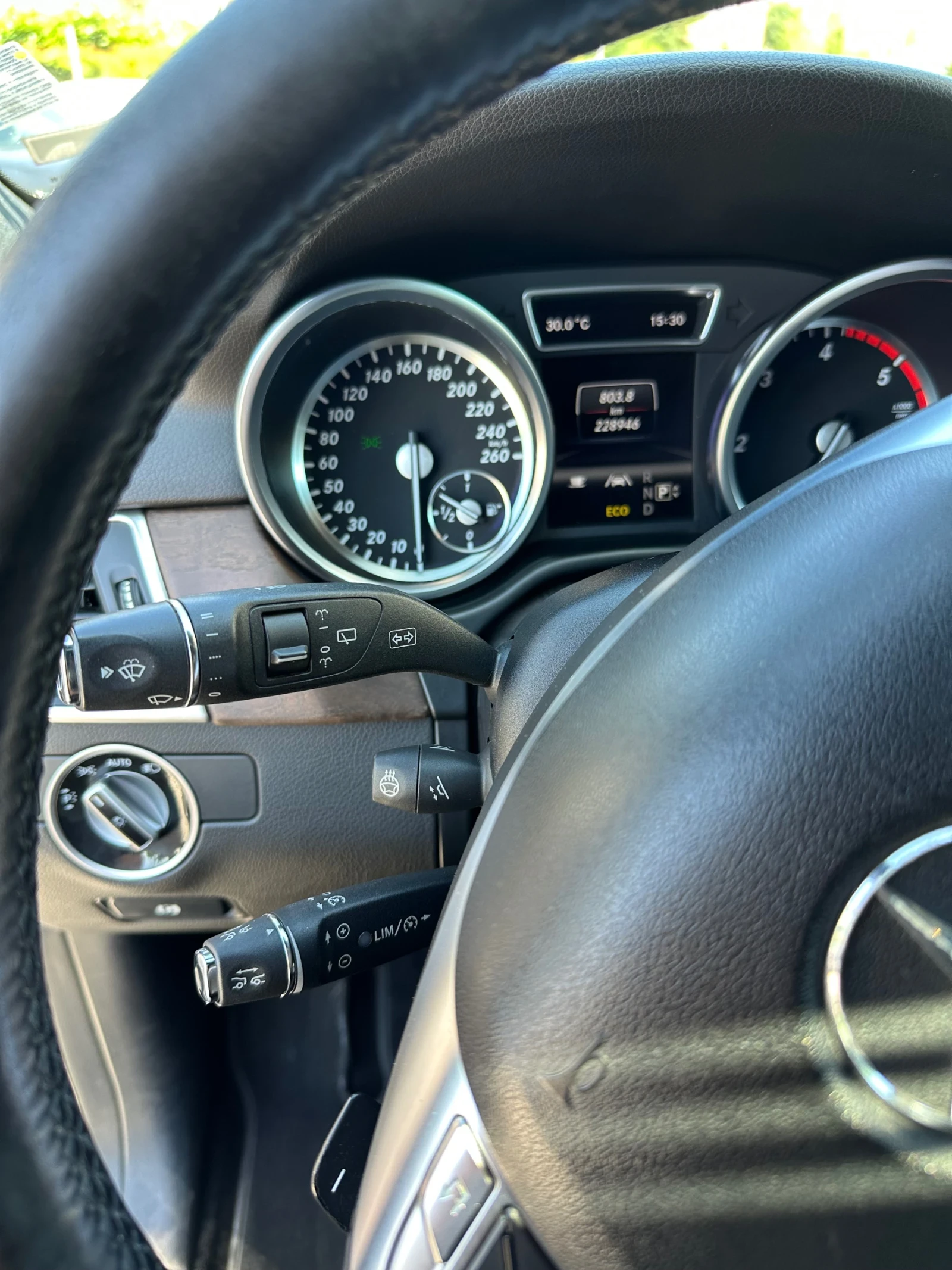 Mercedes-Benz ML 350 AMG Styling Обдухване Airmatic - изображение 9