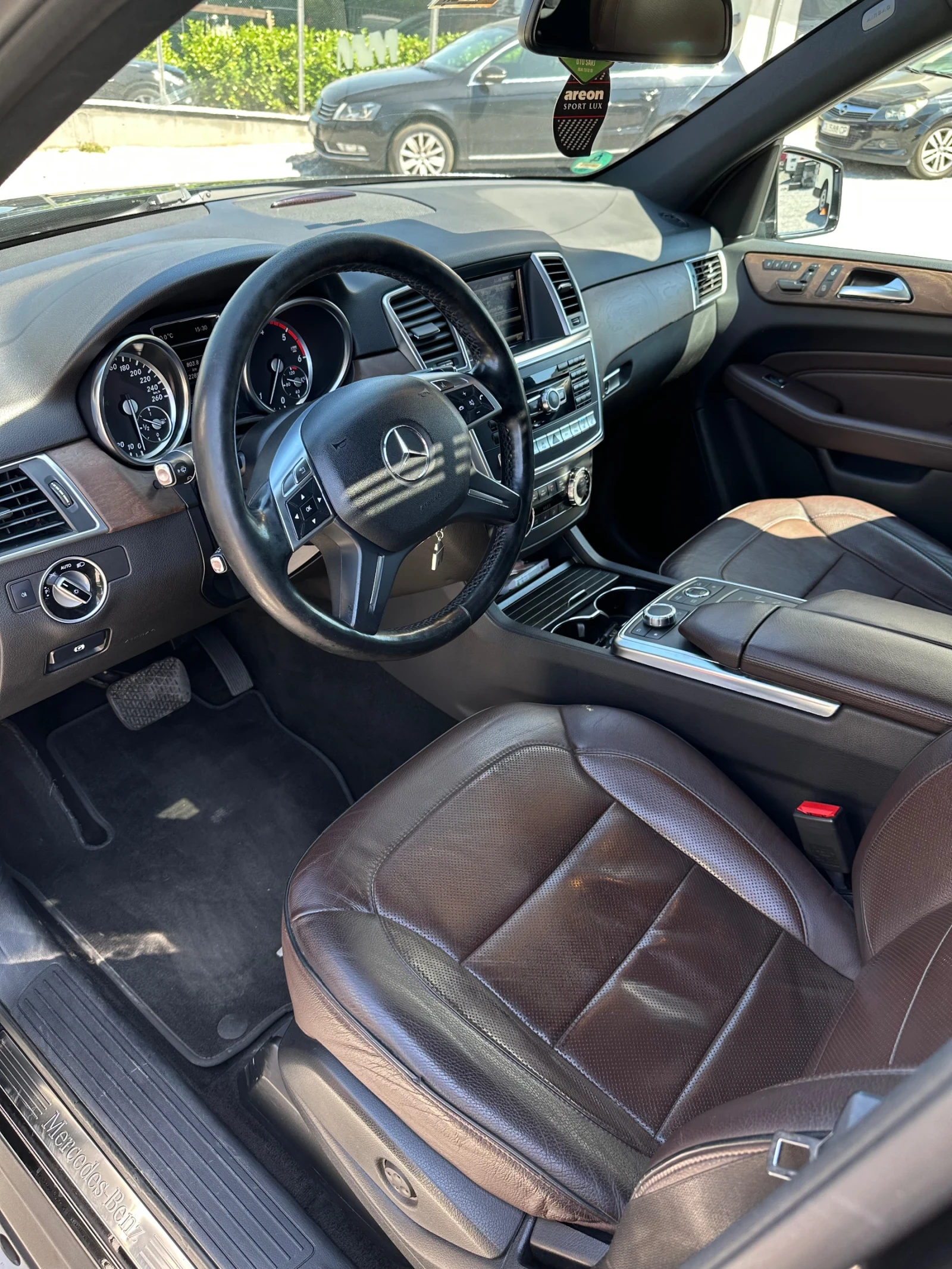 Mercedes-Benz ML 350 AMG Styling Обдухване Airmatic - изображение 8