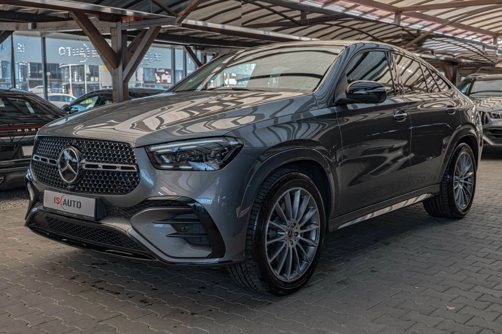 Mercedes-Benz GLE 300 d/AMG/Coupe/Обдухване/Burmester/HuD/Камера360/Пано - изображение 3