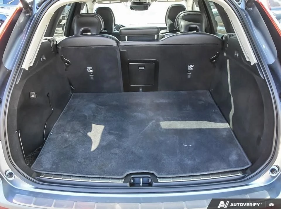 Volvo XC60 Momentum * * CARFAX * * АВТОКРЕДИТ * *  - изображение 9