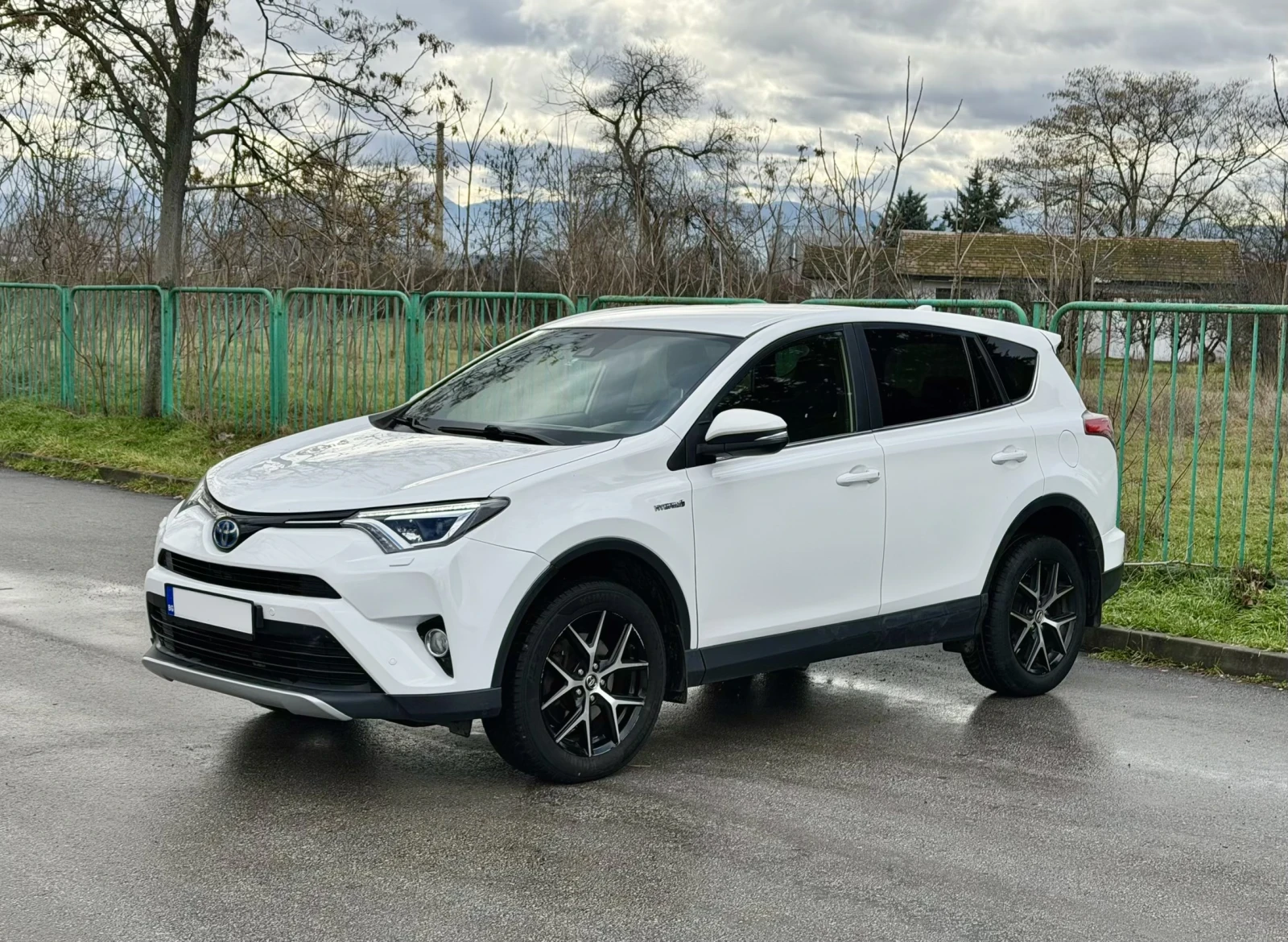 Toyota Rav4 2.5i Hybrid* Luxury* �������* ����* LED* ������ | Mobile.bg � ����������� 1