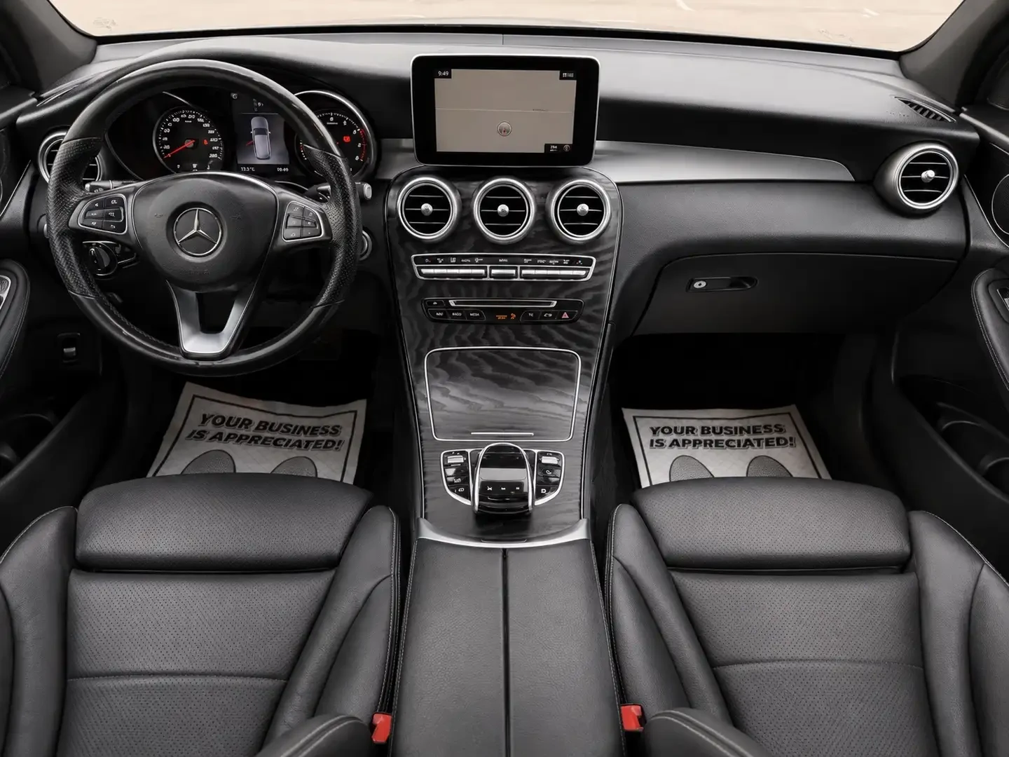Mercedes-Benz GLC 300 4MATIC* ПОДГРЕВ* ПАНОРАМА, снимка 8 - Автомобили и джипове - 55324004