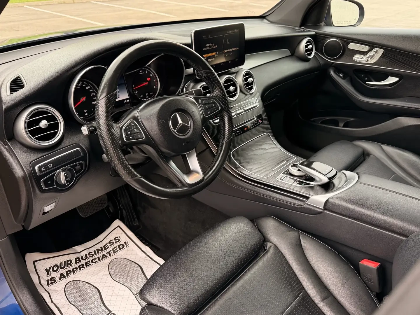 Mercedes-Benz GLC 300 4MATIC* ПОДГРЕВ* ПАНОРАМА, снимка 7 - Автомобили и джипове - 55324004