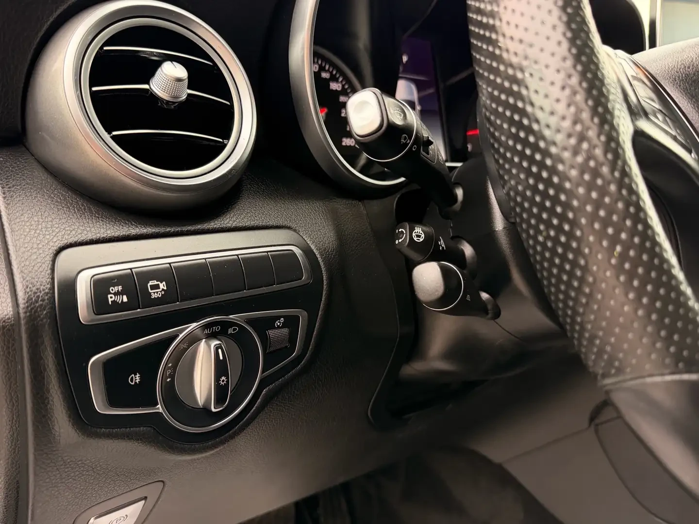 Mercedes-Benz GLC 300 4MATIC* ПОДГРЕВ* ПАНОРАМА, снимка 11 - Автомобили и джипове - 55324004