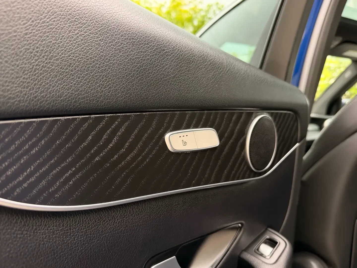 Mercedes-Benz GLC 300 4MATIC* ПОДГРЕВ* ПАНОРАМА, снимка 15 - Автомобили и джипове - 55324004