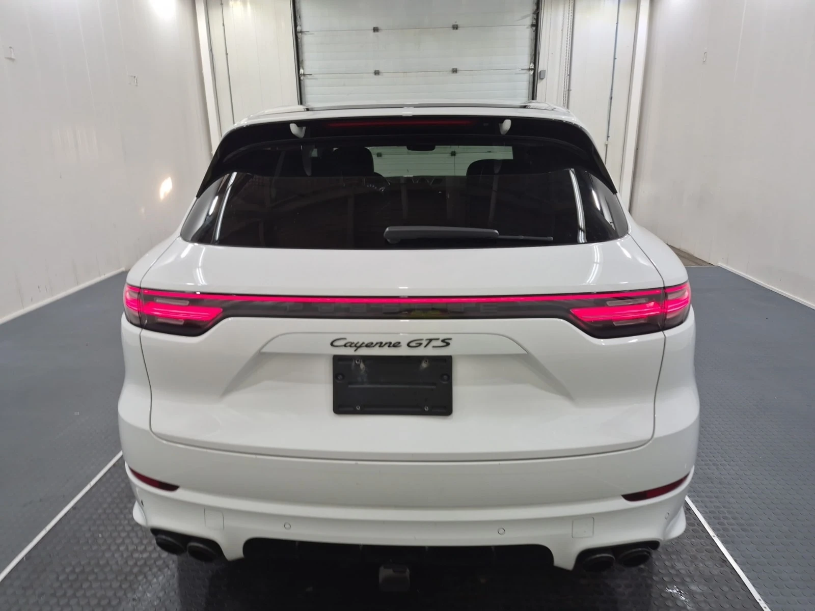 Porsche Cayenne GTS  CARFAX, снимка 17 - Автомобили и джипове - 55902719