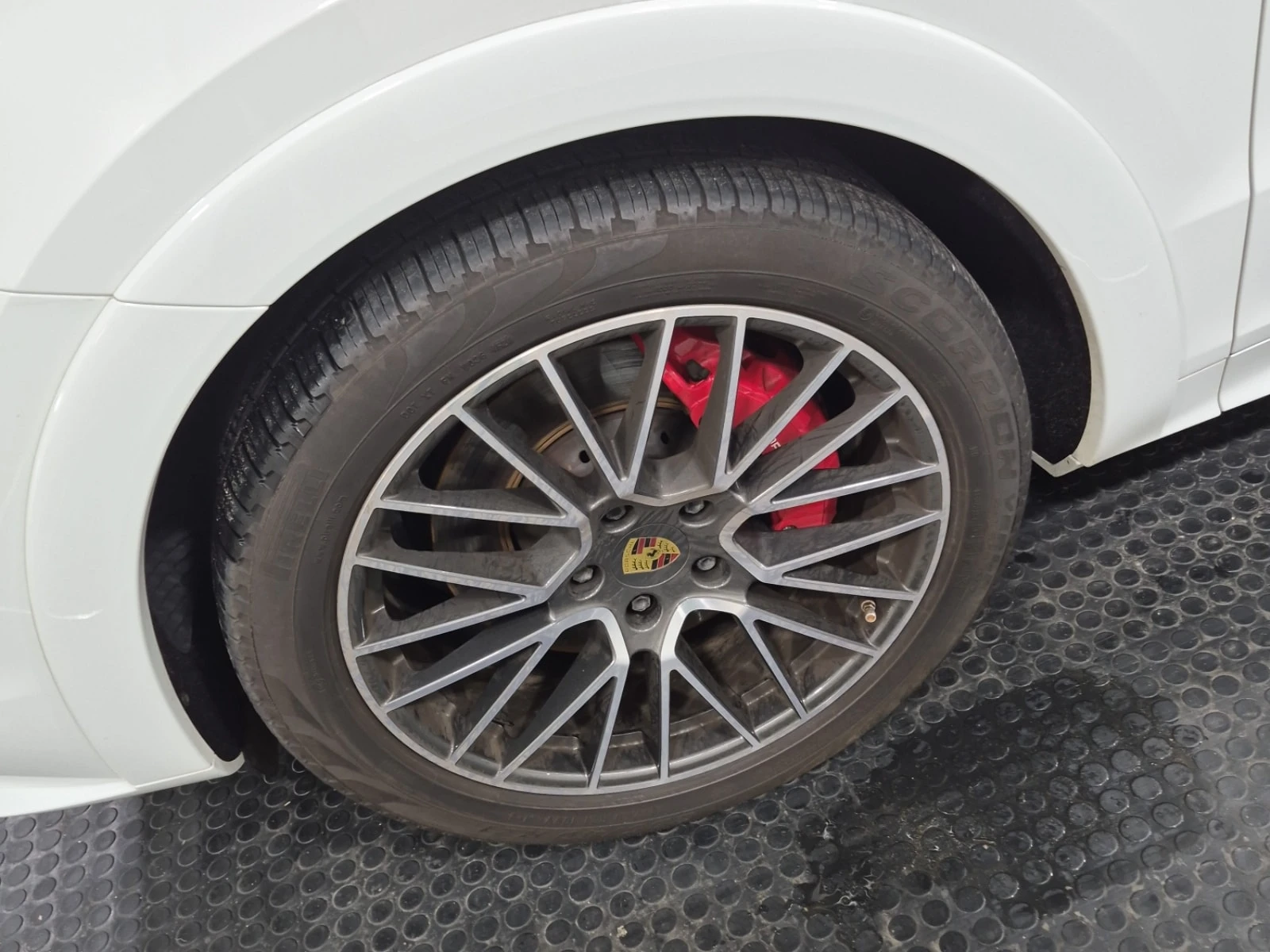 Porsche Cayenne GTS  CARFAX, снимка 6 - Автомобили и джипове - 55902719