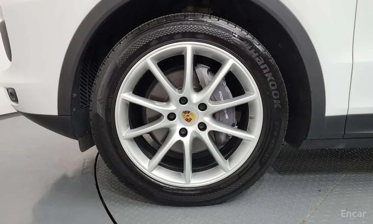 Porsche Cayenne 3.0 Coupe , снимка 5 - Автомобили и джипове - 56274233