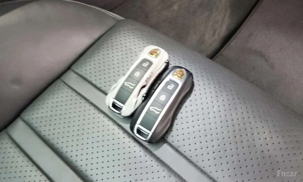 Porsche Cayenne 3.0 Coupe , снимка 15 - Автомобили и джипове - 56274233