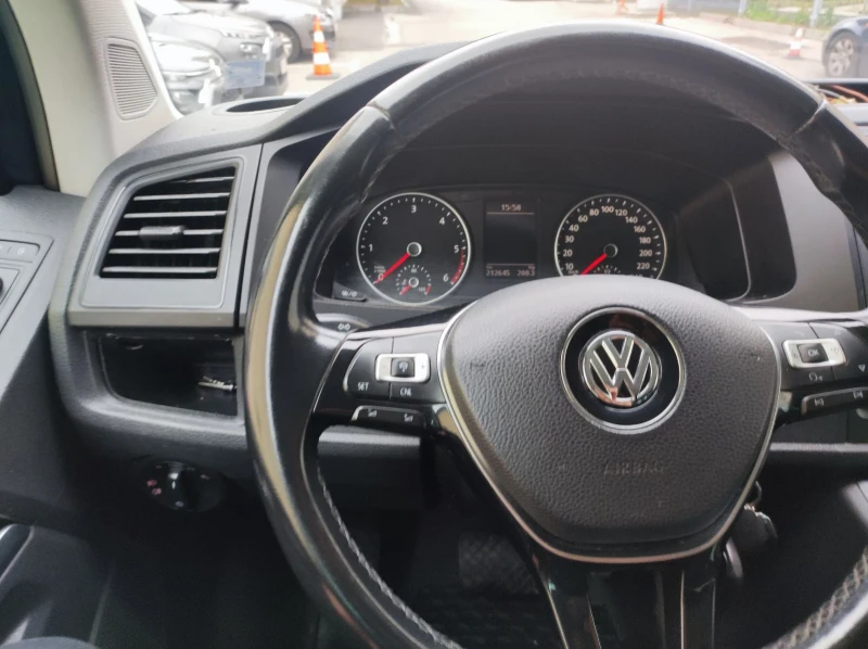 VW Caravelle 2.0TDI 4motion, снимка 2 - Бусове и автобуси - 52308752