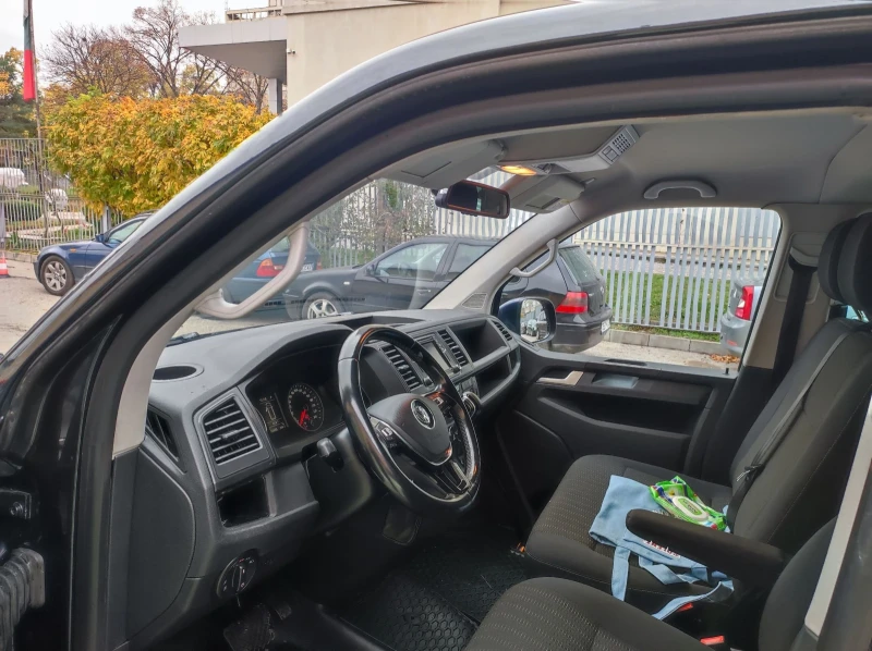 VW Caravelle 2.0TDI 4motion, снимка 4 - Бусове и автобуси - 52308752