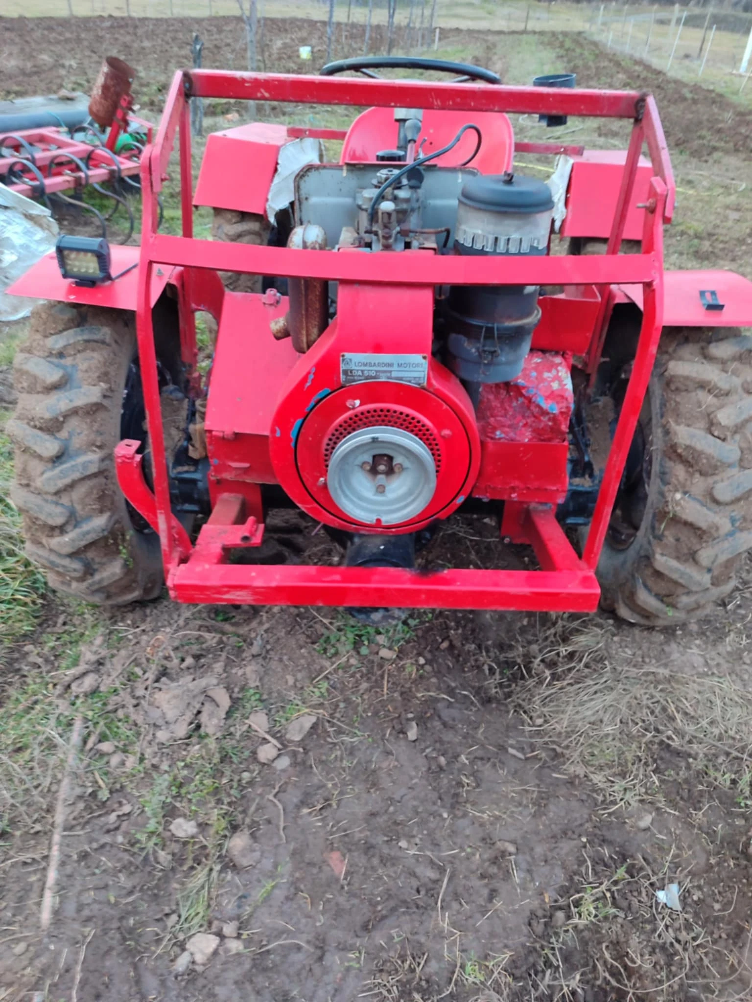 Трактор Болгар 224, снимка 1