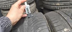 Гуми Зимни 245/45R17, снимка 4