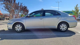 Toyota Avensis 1.8 I, снимка 2