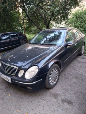  Mercedes-Benz E 270