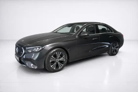 ������ Mercedes-Benz E 220