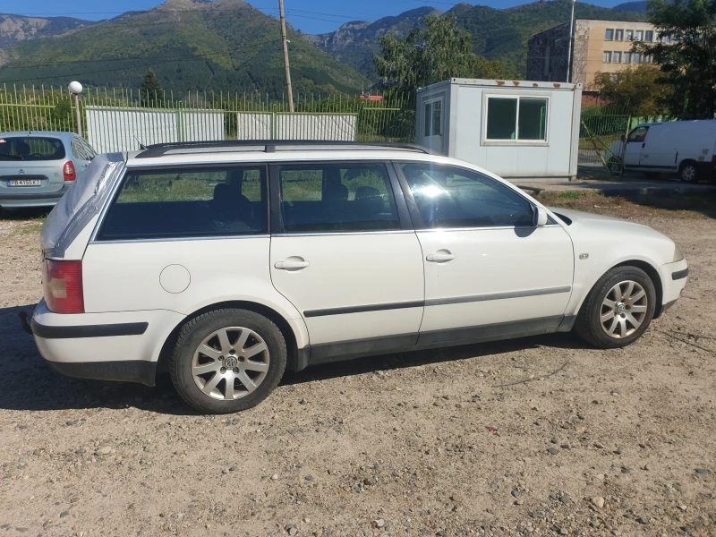 VW Passat В 5.5, снимка 8 - Автомобили и джипове - 38313698