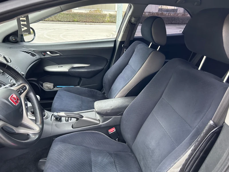 Honda Civic 2.2 CDTi, снимка 11 - Автомобили и джипове - 52562666