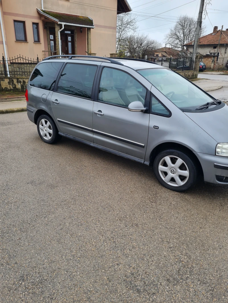 VW Sharan 1.9TDI 116к.с. 7местен , снимка 3 - Автомобили и джипове - 52564411