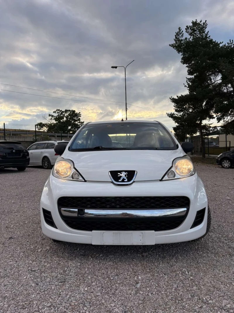 Peugeot 107 1.0 бензин / 1+ 1 товарна, снимка 2 - Автомобили и джипове - 52670174