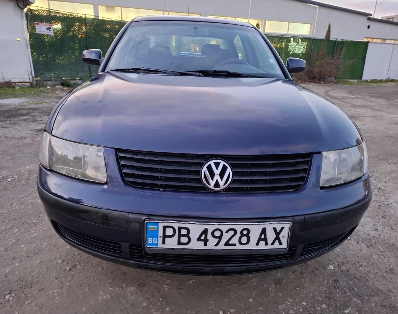 VW Passat 1.6 Газ Клима, снимка 9 - Автомобили и джипове - 53207870
