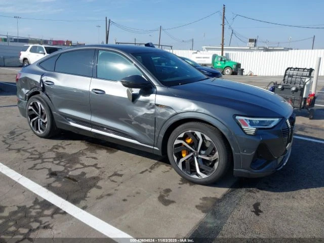 Audi E-Tron SPORTBACK* PREMIUM PLUS* S LINE* QUATTRO* 