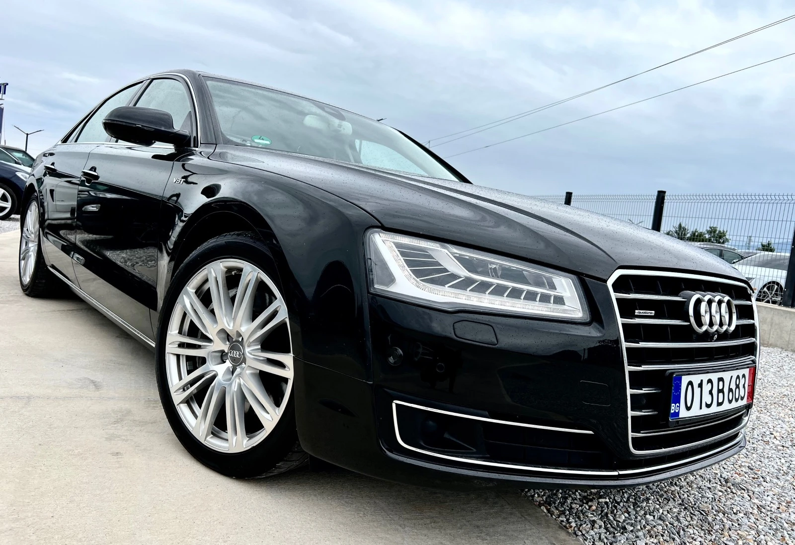 Audi A8 4.2TDI* MAX FULL* DESIGN SECTION - изображение 3