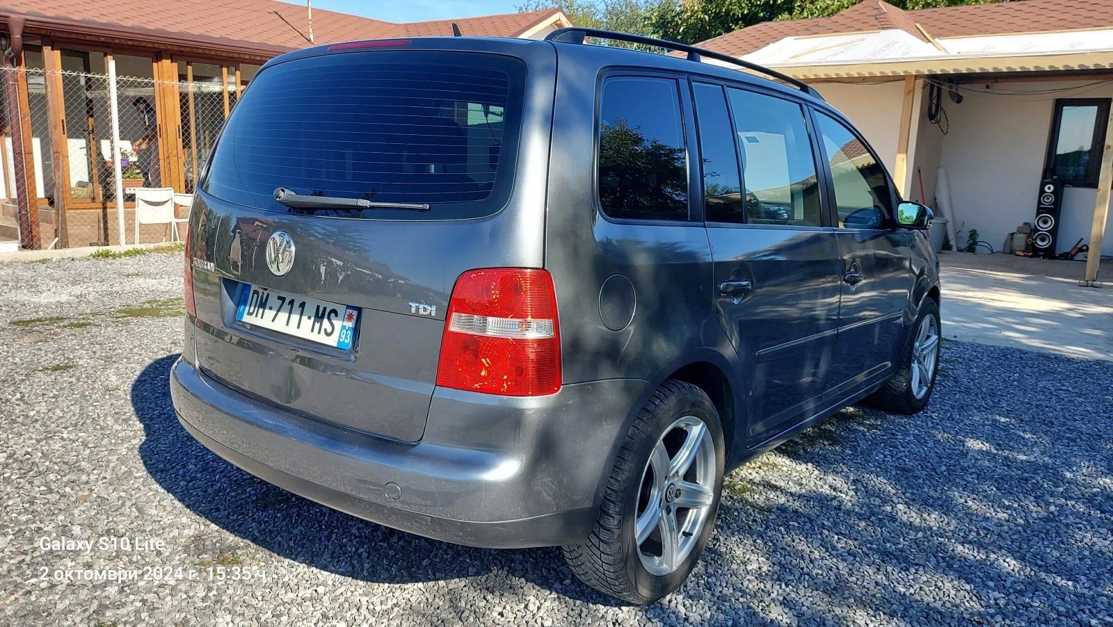 VW Touran 1.9 диэел 105 кс 7 местна 6 ск - изображение 6