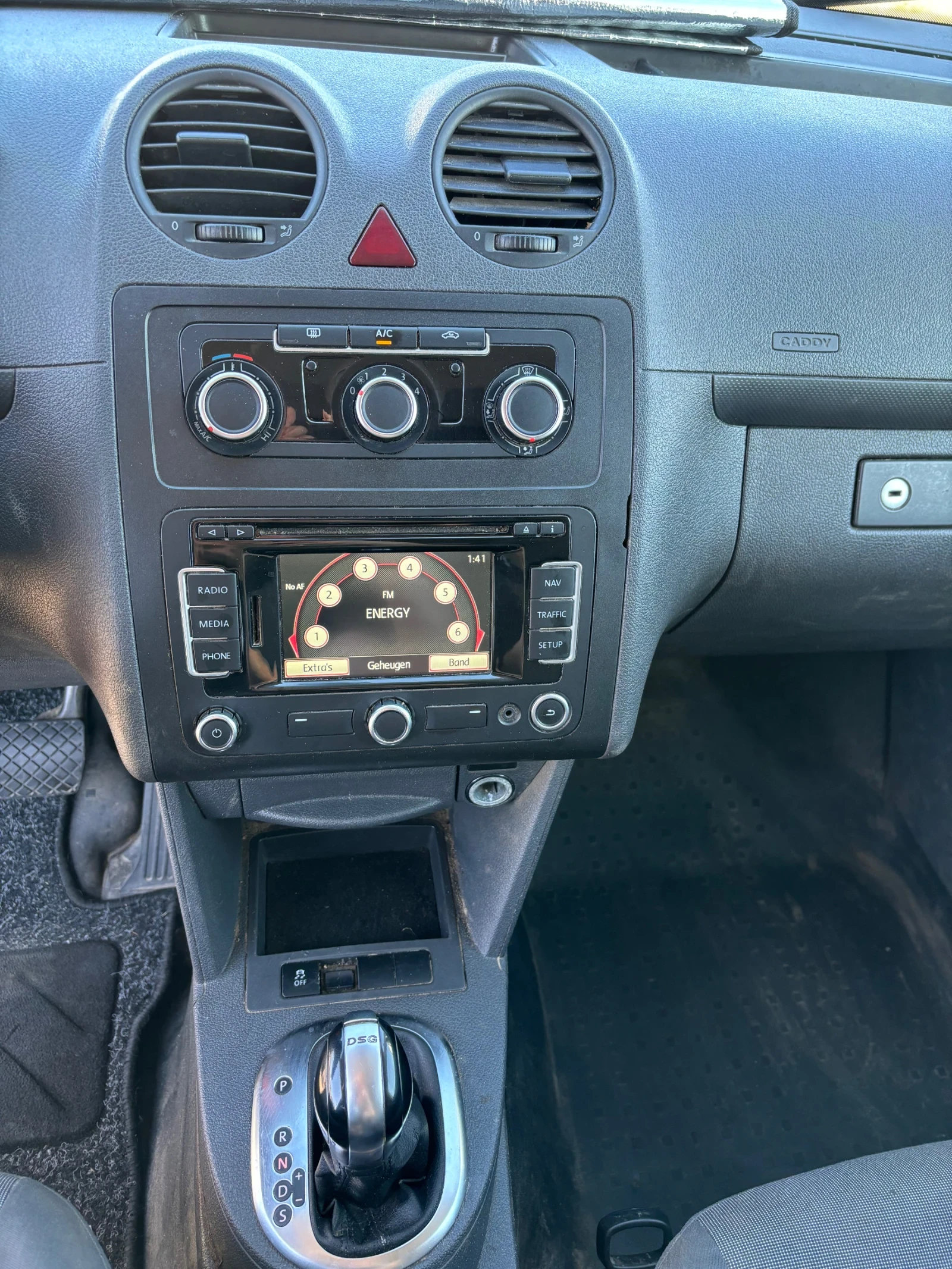 VW Caddy 1.6 TDI Maxi DSG | Mobile.bg   14