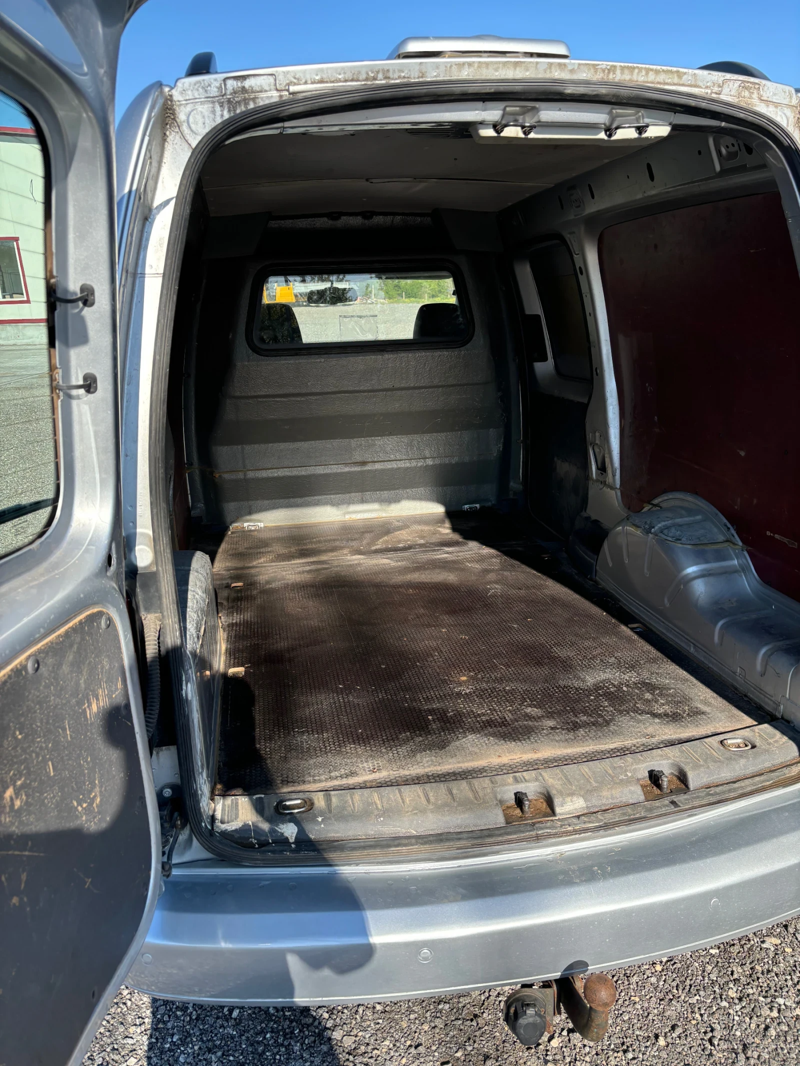 VW Caddy 1.6 TDI Maxi DSG | Mobile.bg   17