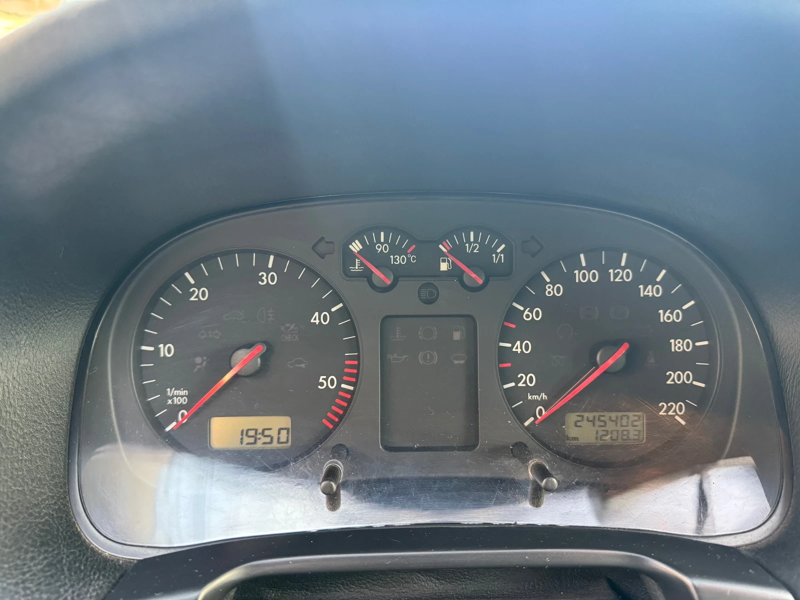 VW Golf 1.9 TDI - изображение 9