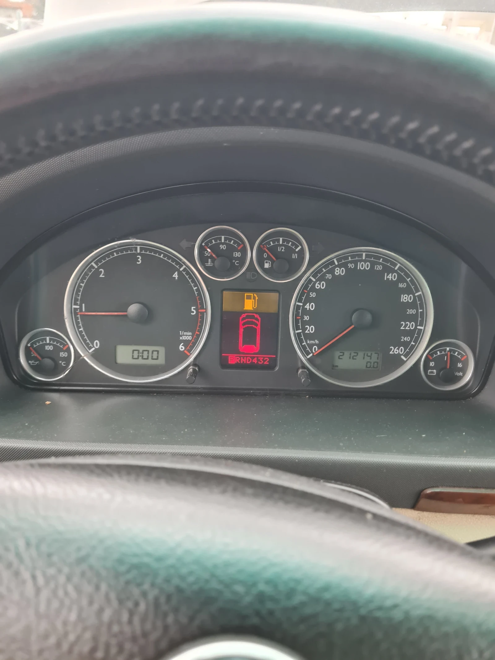 VW Sharan 1.9TDI 116к.с. 7местен  - изображение 10