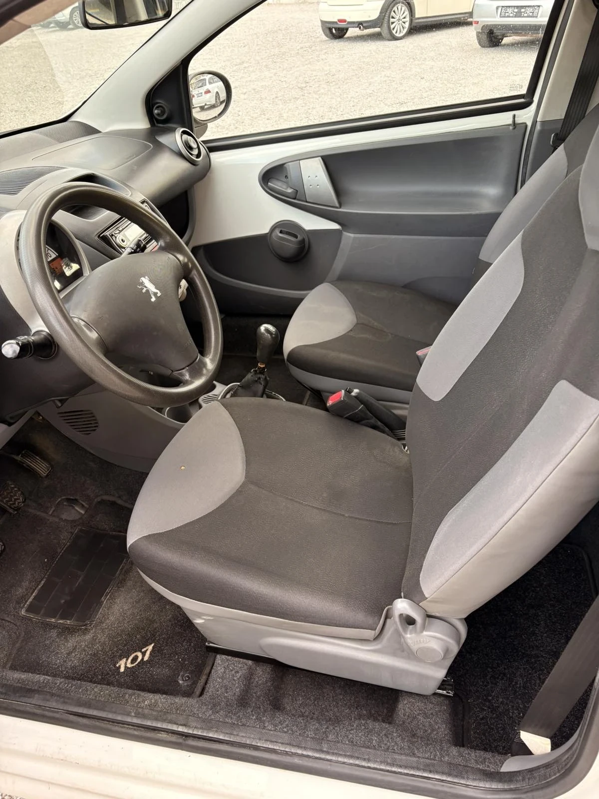 Peugeot 107 1.0  / 1+ 1  | Mobile.bg   8