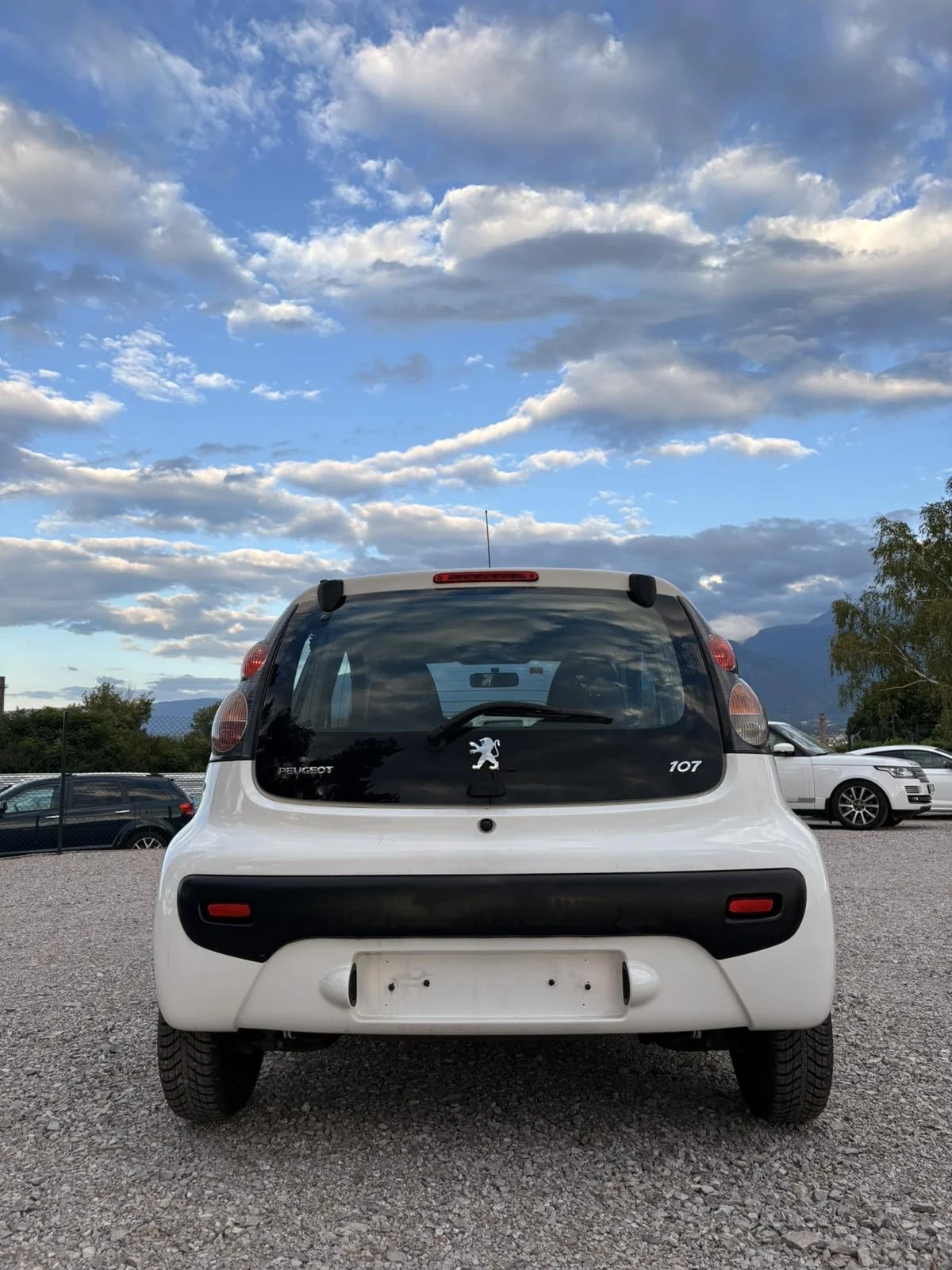 Peugeot 107 1.0  / 1+ 1  | Mobile.bg   6