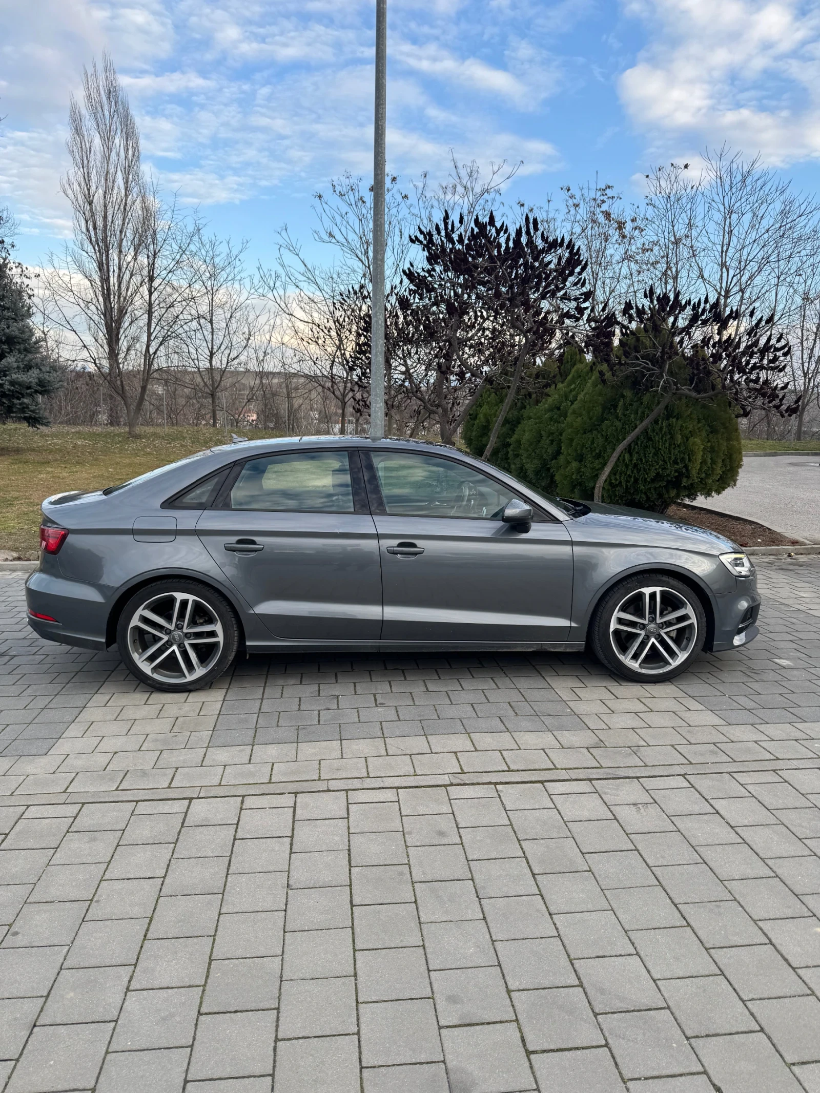 Audi A3 2.0 Turbo / ������ / S LINE | Mobile.bg � ����������� 5