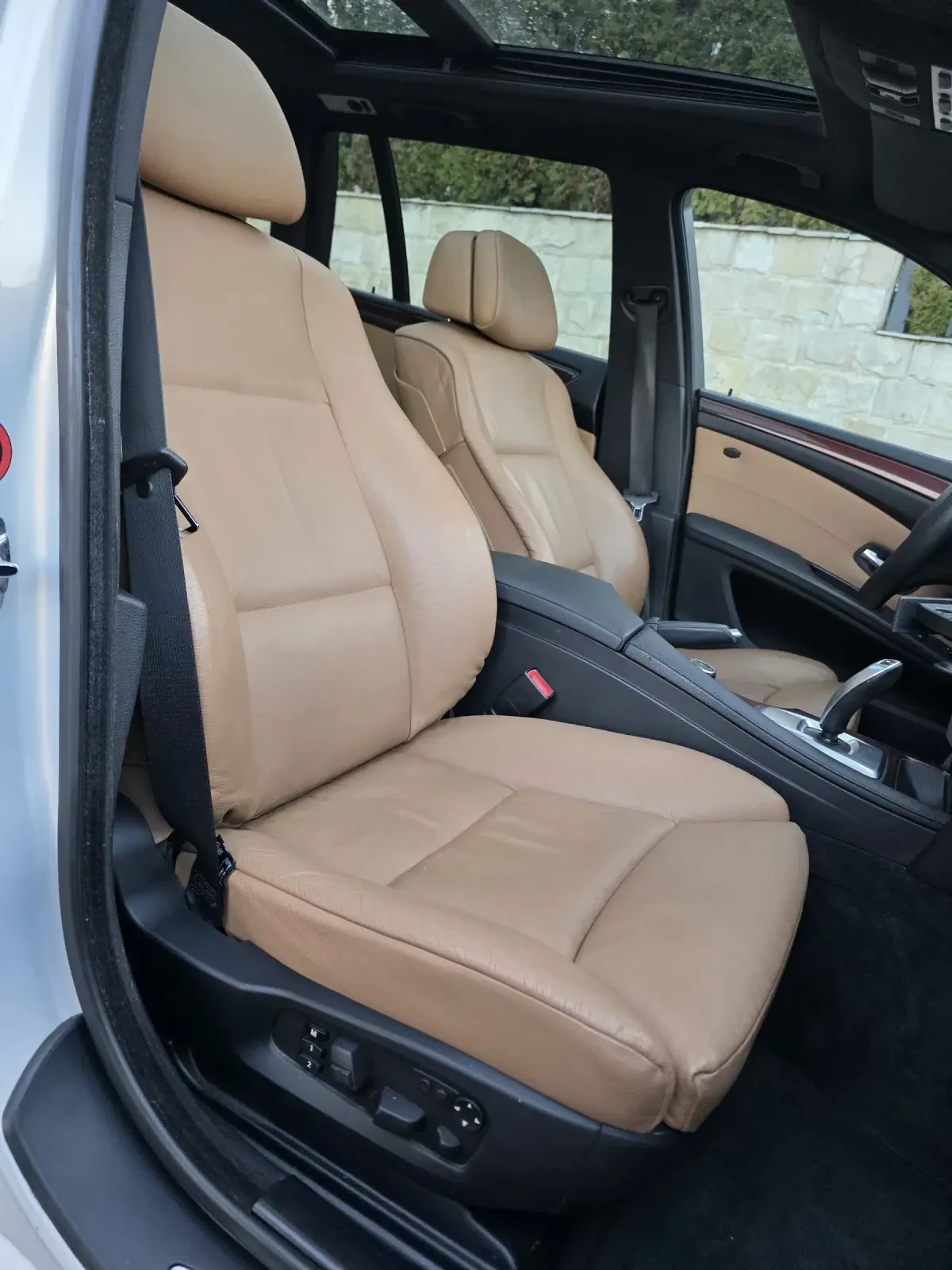 BMW 530 XD 235 * INDIVIDUAL * KEYLESS * SOFTCLOSE * МАСАЖ , снимка 12 - Автомобили и джипове - 53818056