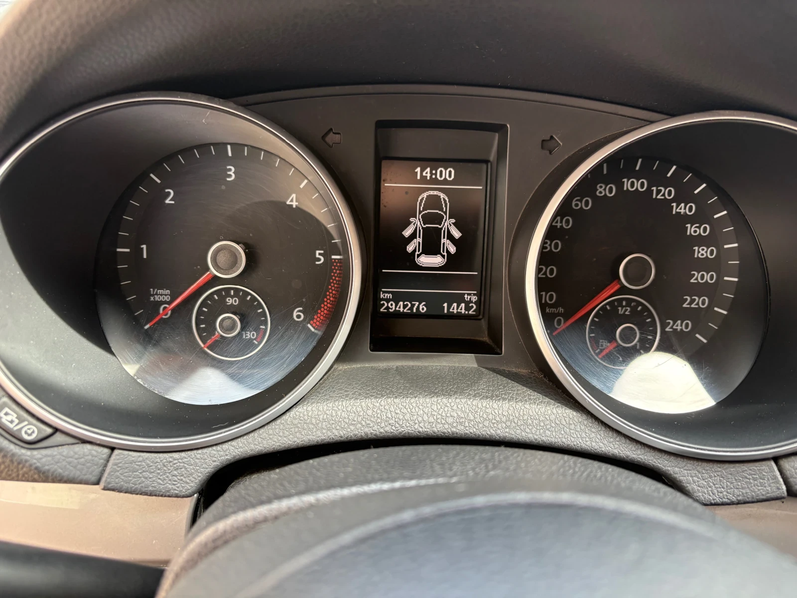 VW Golf, снимка 10 - Автомобили и джипове - 54089406