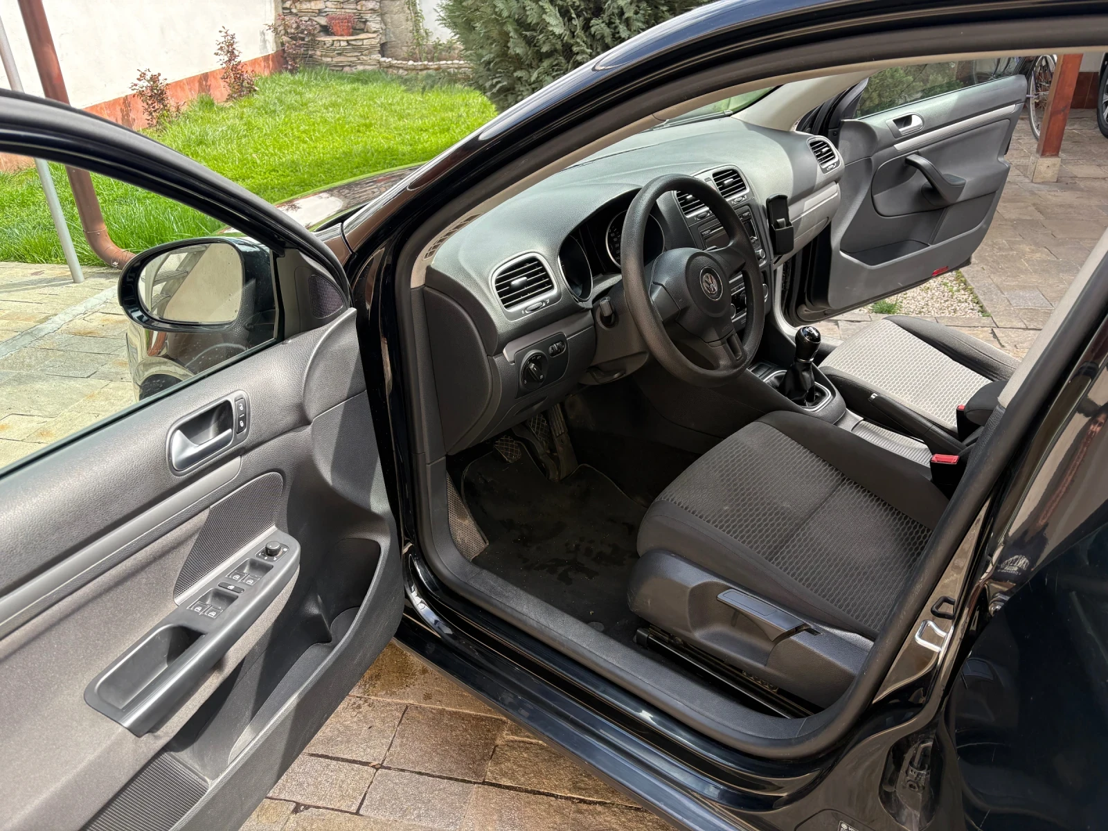 VW Golf, снимка 7 - Автомобили и джипове - 54089406