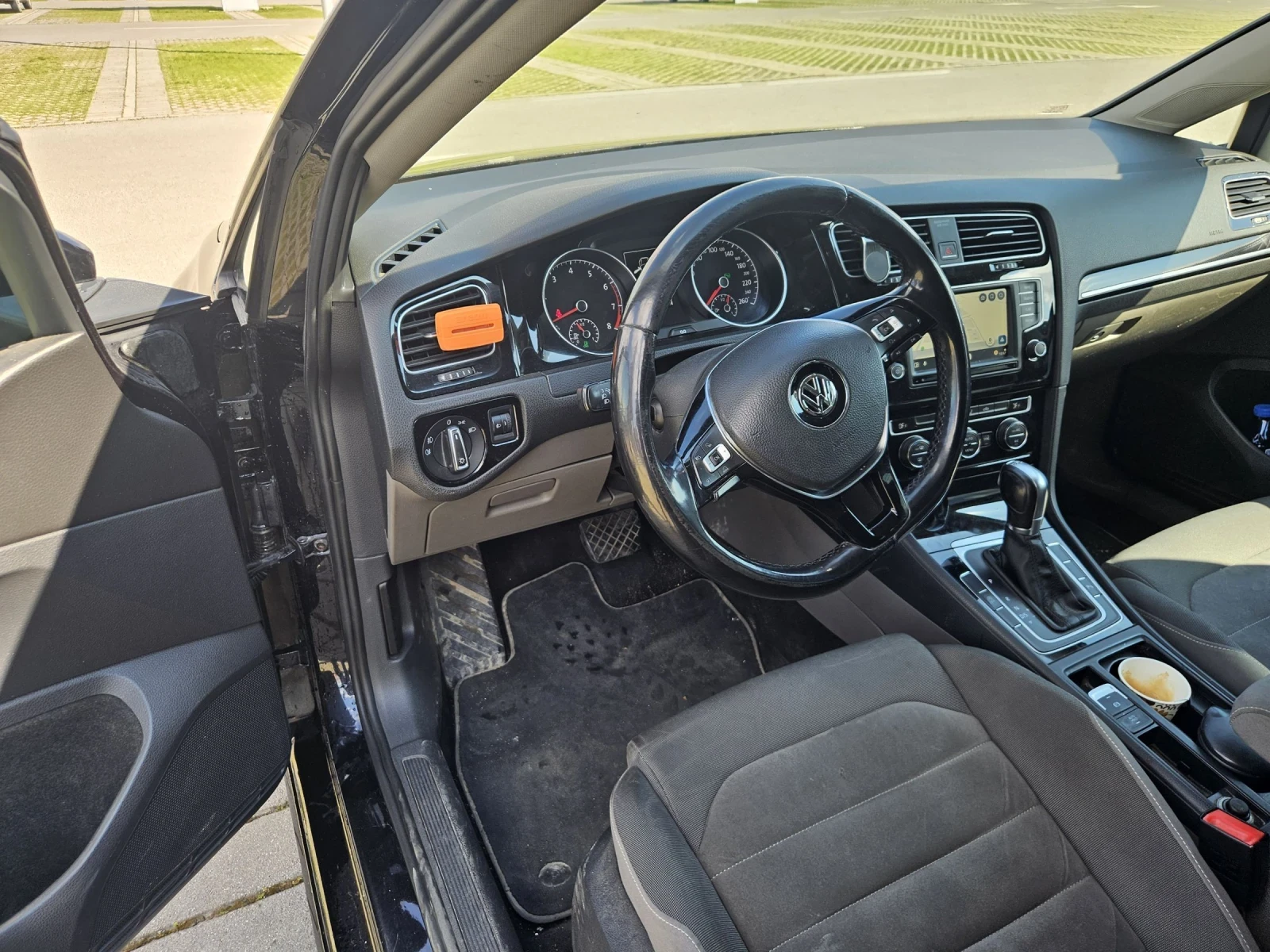 VW Golf TGI, снимка 7 - Автомобили и джипове - 54177599