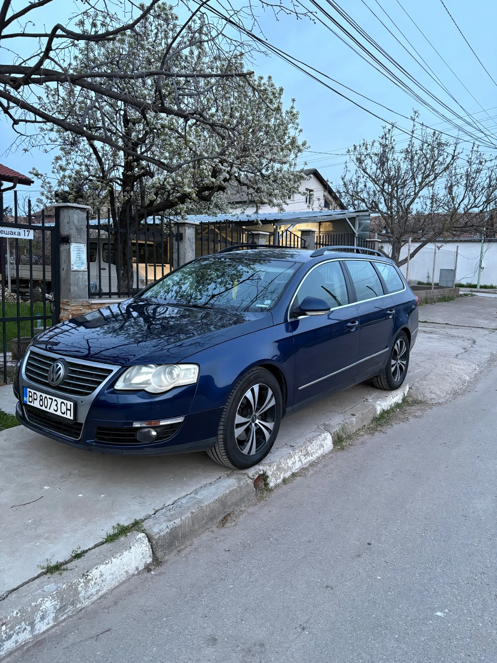 VW Passat, снимка 10 - Автомобили и джипове - 54416951