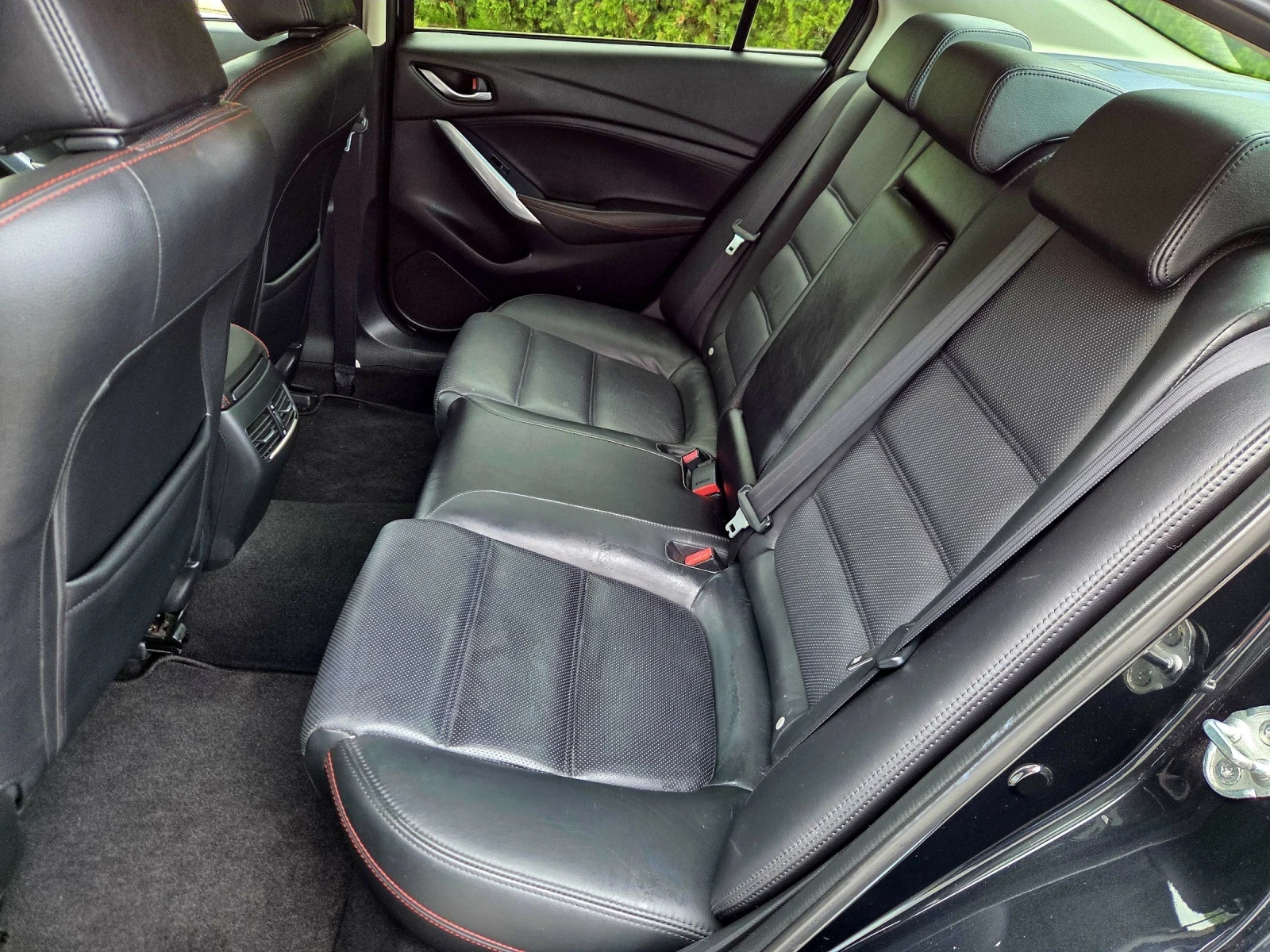 Mazda 6 2.2, снимка 9 - Автомобили и джипове - 54485256