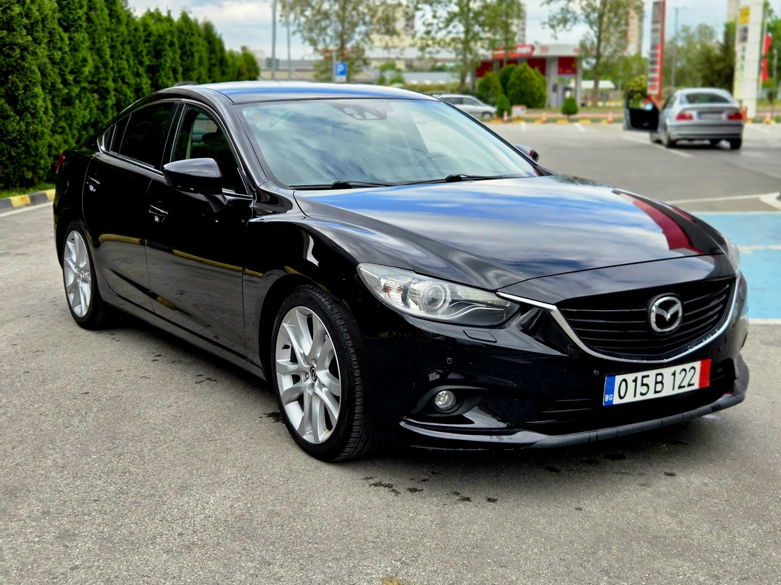 Mazda 6 2.2, снимка 3 - Автомобили и джипове - 54485256
