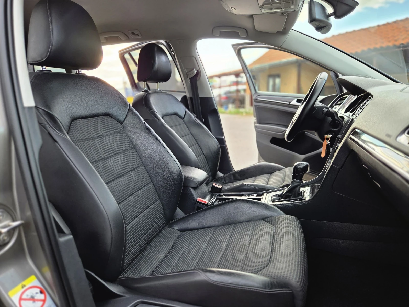 VW Golf 7 2.0TDI DSG6, снимка 10 - Автомобили и джипове - 54651776
