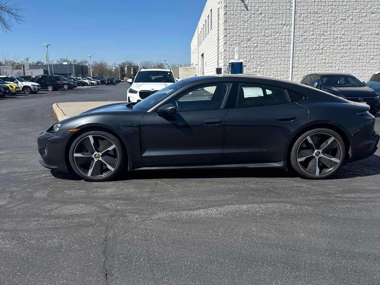 Porsche Taycan TURBO| HUD| 360| PANO| ОБДУХ| CARFAX| 2 KЛЮЧА| , снимка 2 - Автомобили и джипове - 55259220