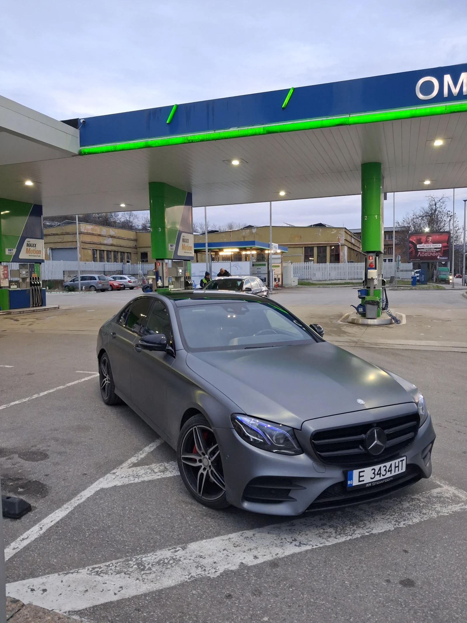 Mercedes-Benz E 350 AMG-DESIGNO-МАСАЖИ-ВАКУМ-РЕАЛЕН ПРОБЕГ!!