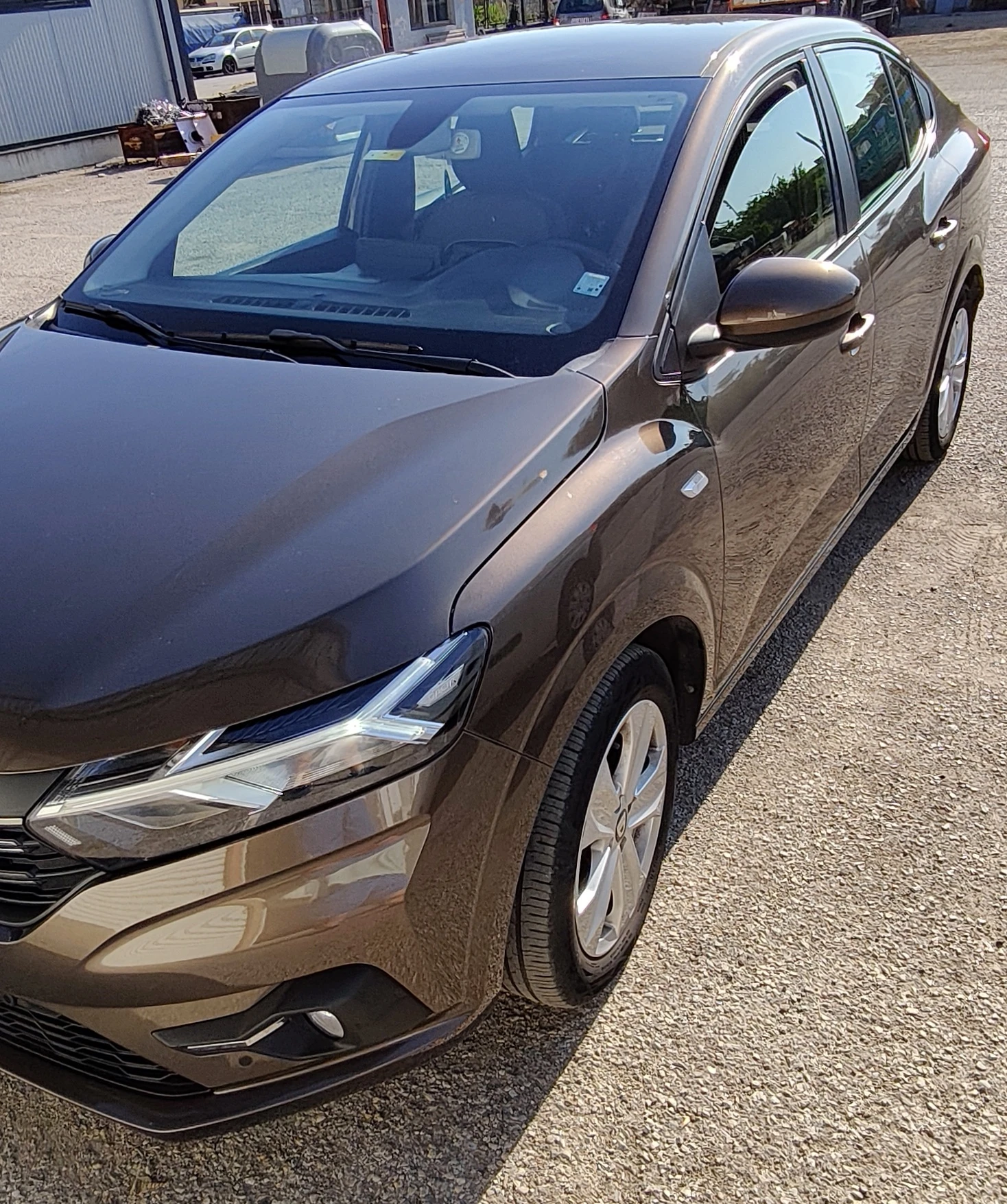 Dacia Logan Газ/Бензин, снимка 3 - Автомобили и джипове - 55617767