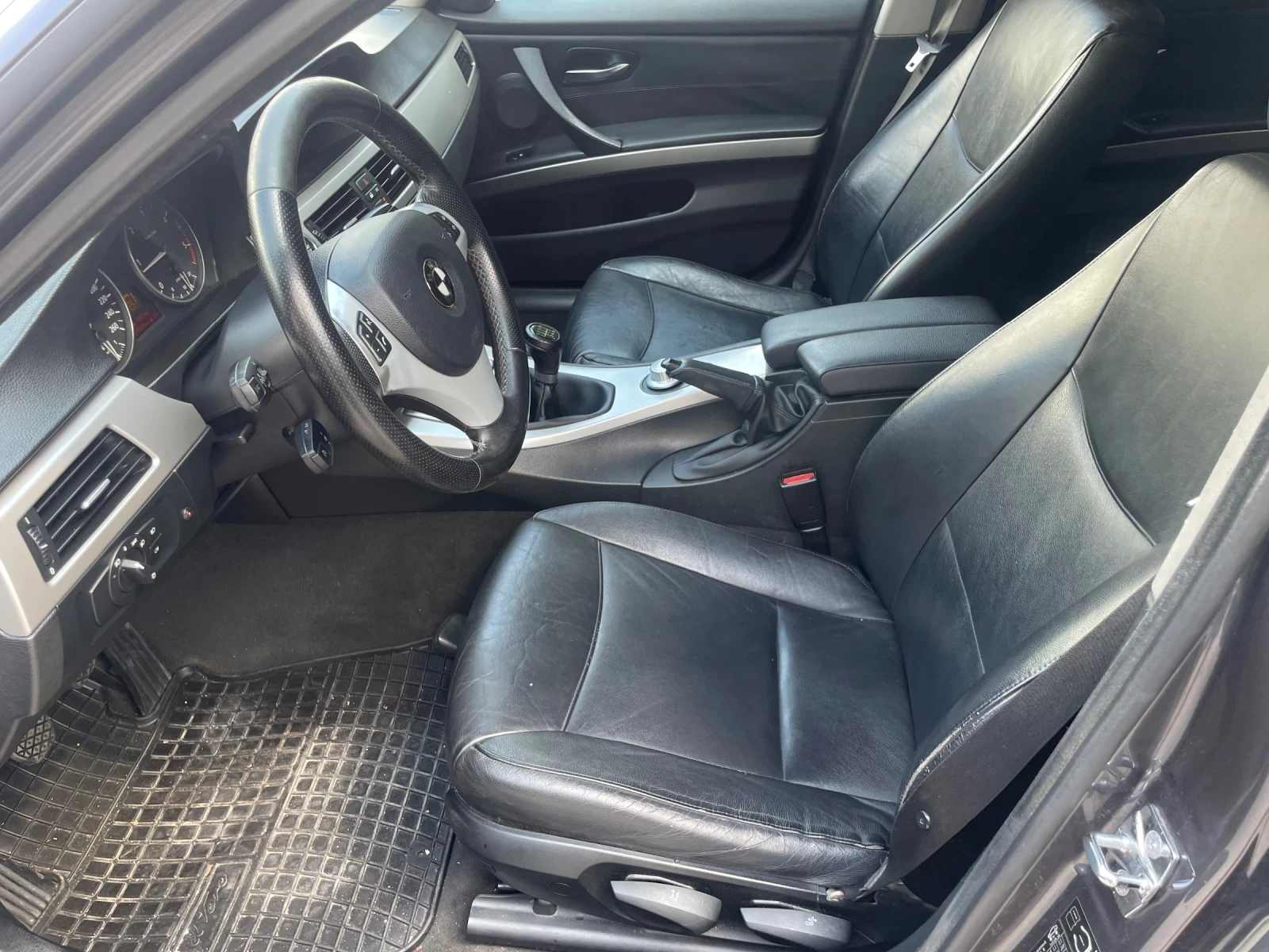 BMW 320, снимка 12 - Автомобили и джипове - 55708034