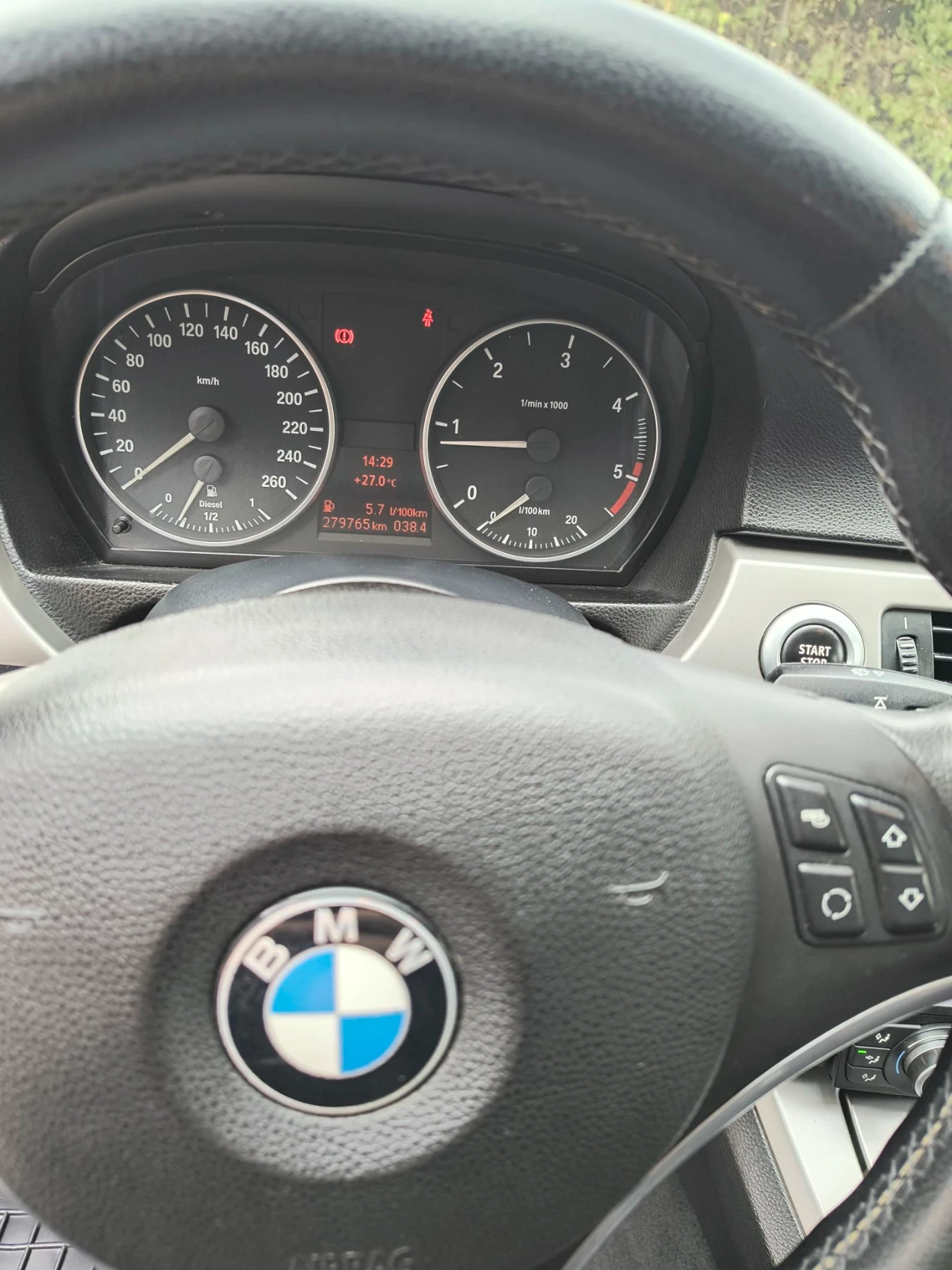 BMW 320, снимка 7 - Автомобили и джипове - 55779049