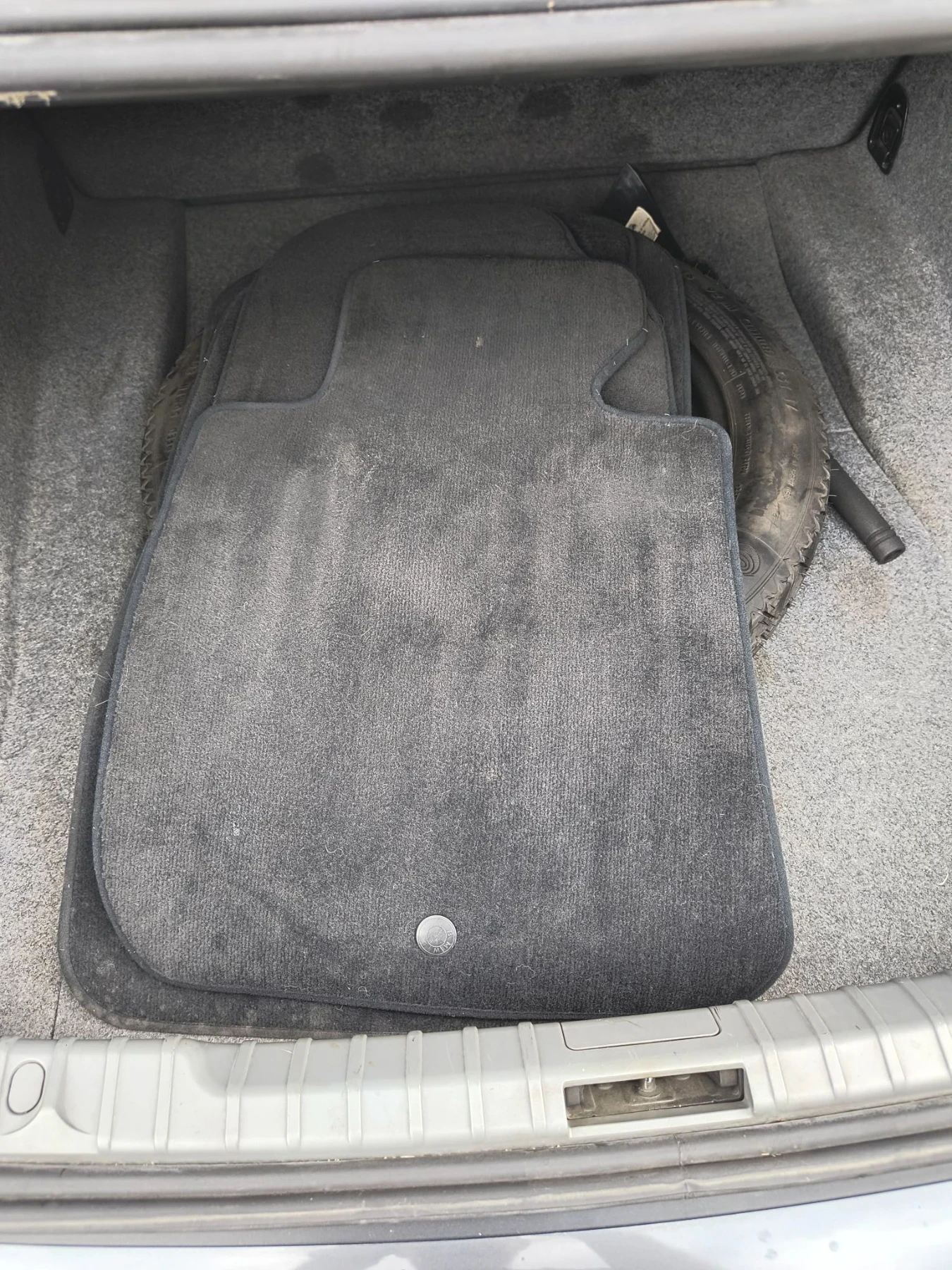 BMW 320, снимка 16 - Автомобили и джипове - 55779049